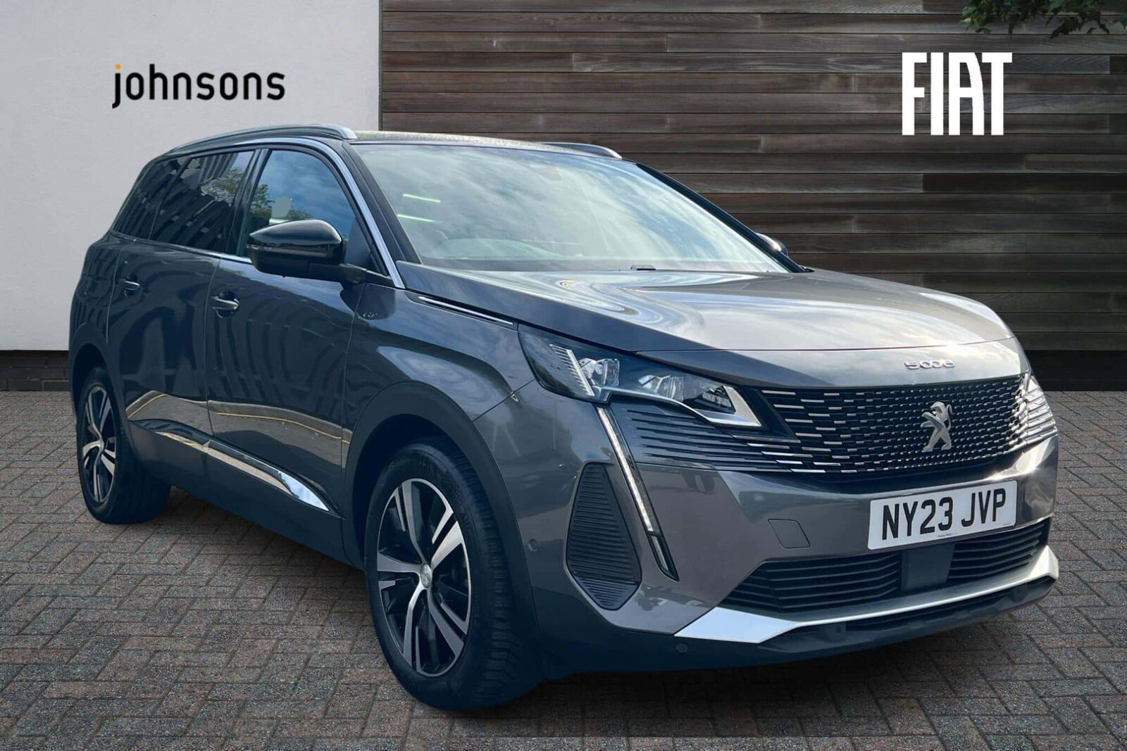 Main listing image - Peugeot 5008