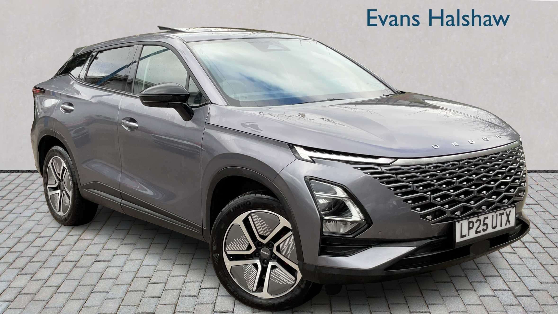 Main listing image - Omoda 5