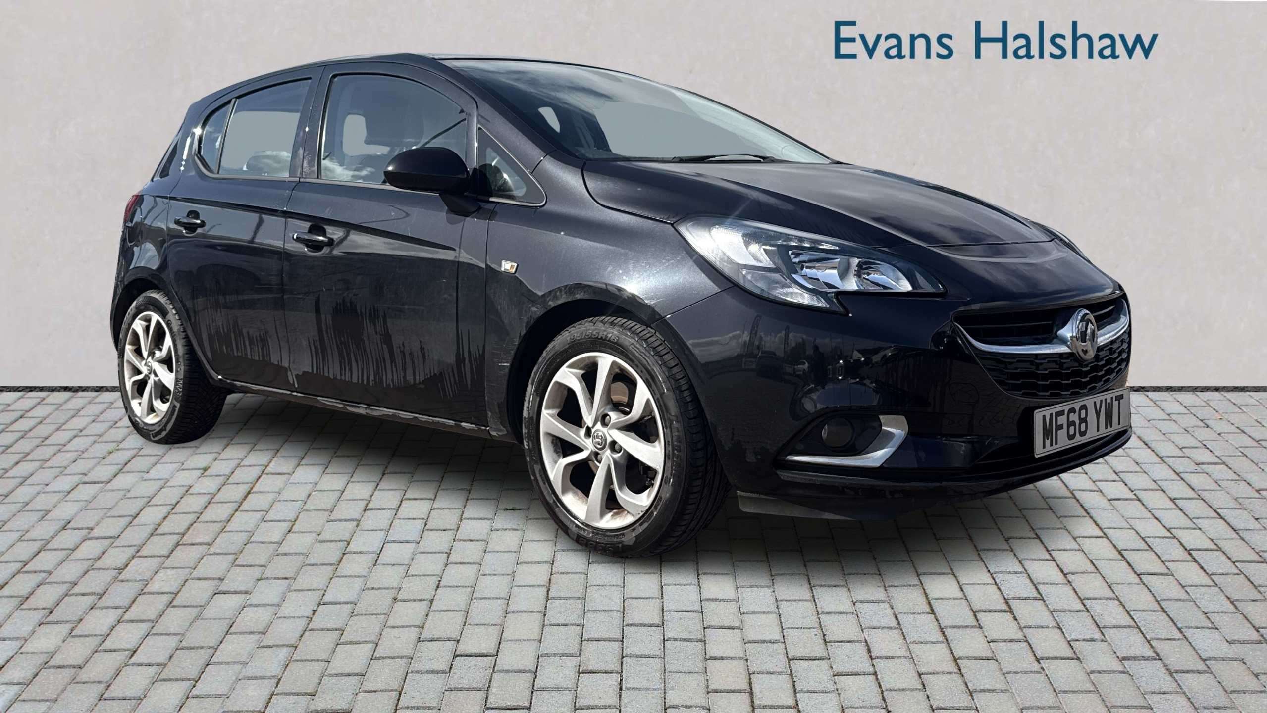 Main listing image - Vauxhall Corsa