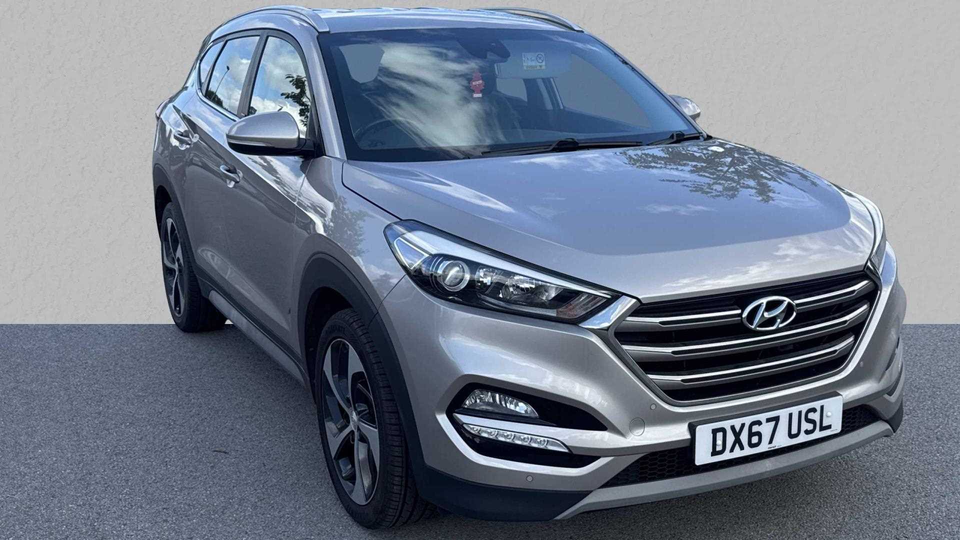 Main listing image - Hyundai Tucson