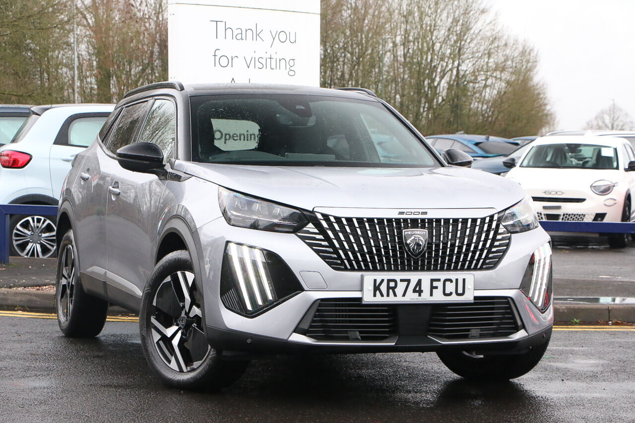 Main listing image - Peugeot 2008