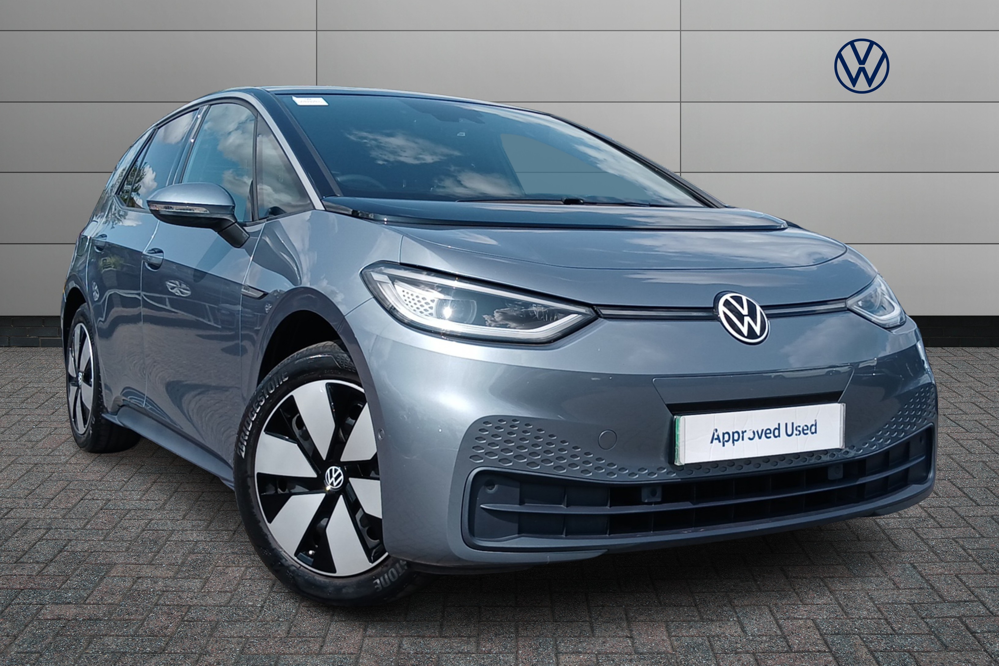 Main listing image - Volkswagen ID.3