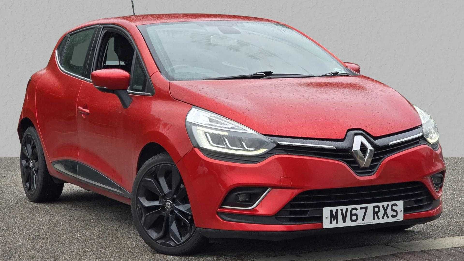 Main listing image - Renault Clio
