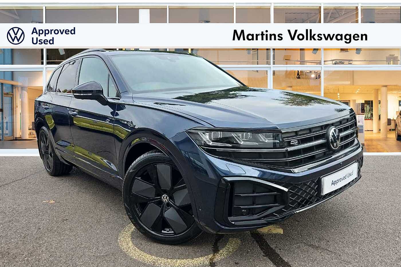 Main listing image - Volkswagen Touareg
