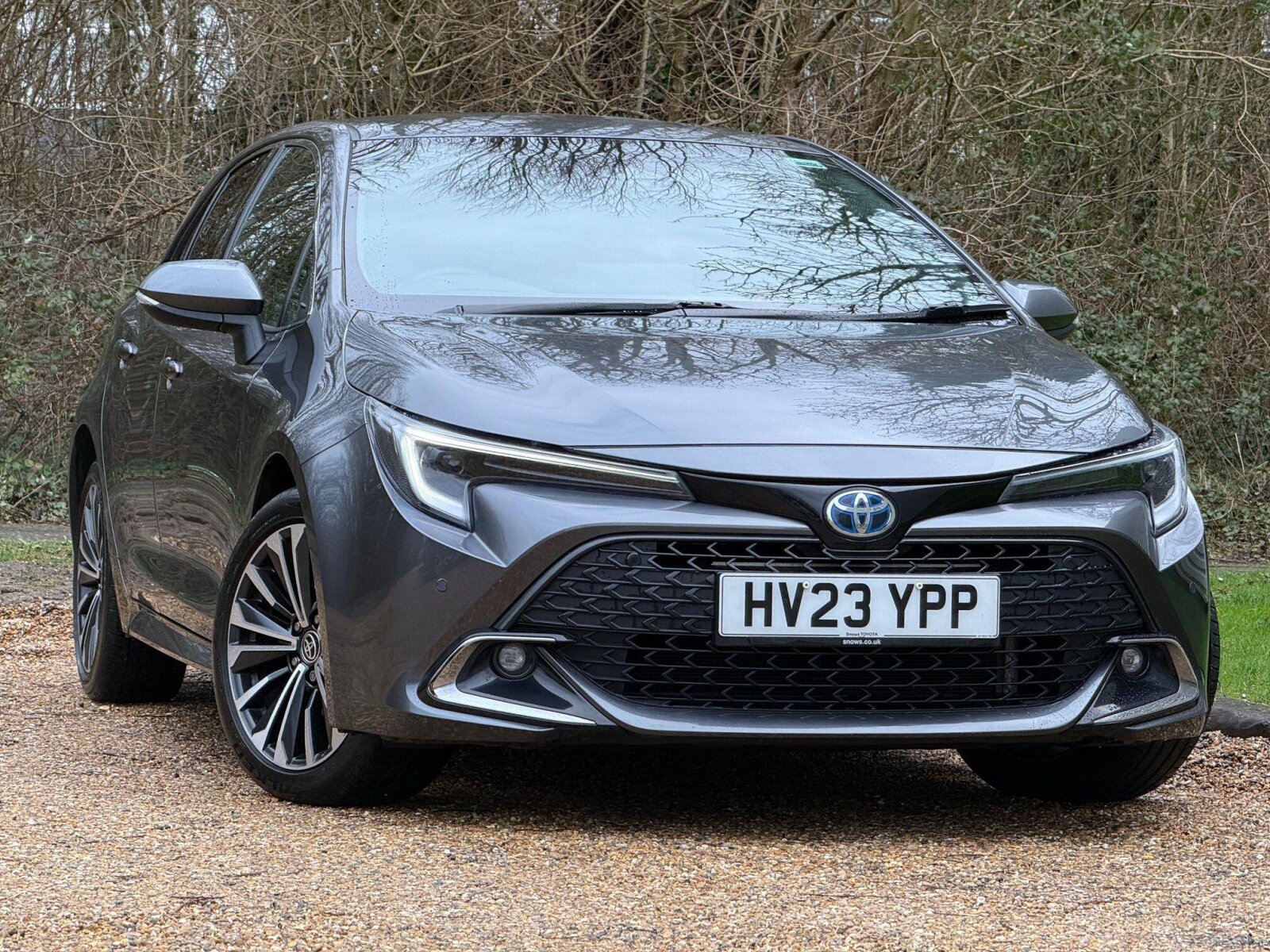 Main listing image - Toyota Corolla