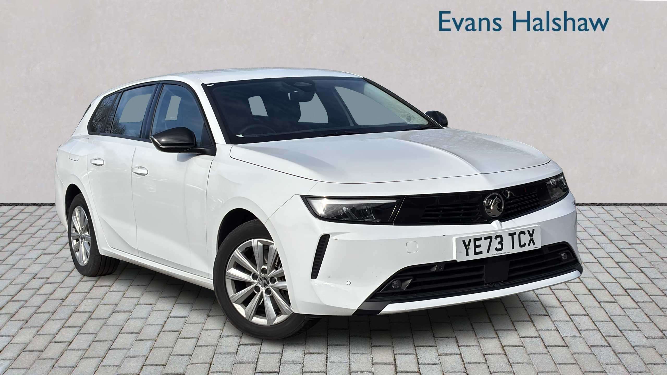 Main listing image - Vauxhall Astra Sports Tourer