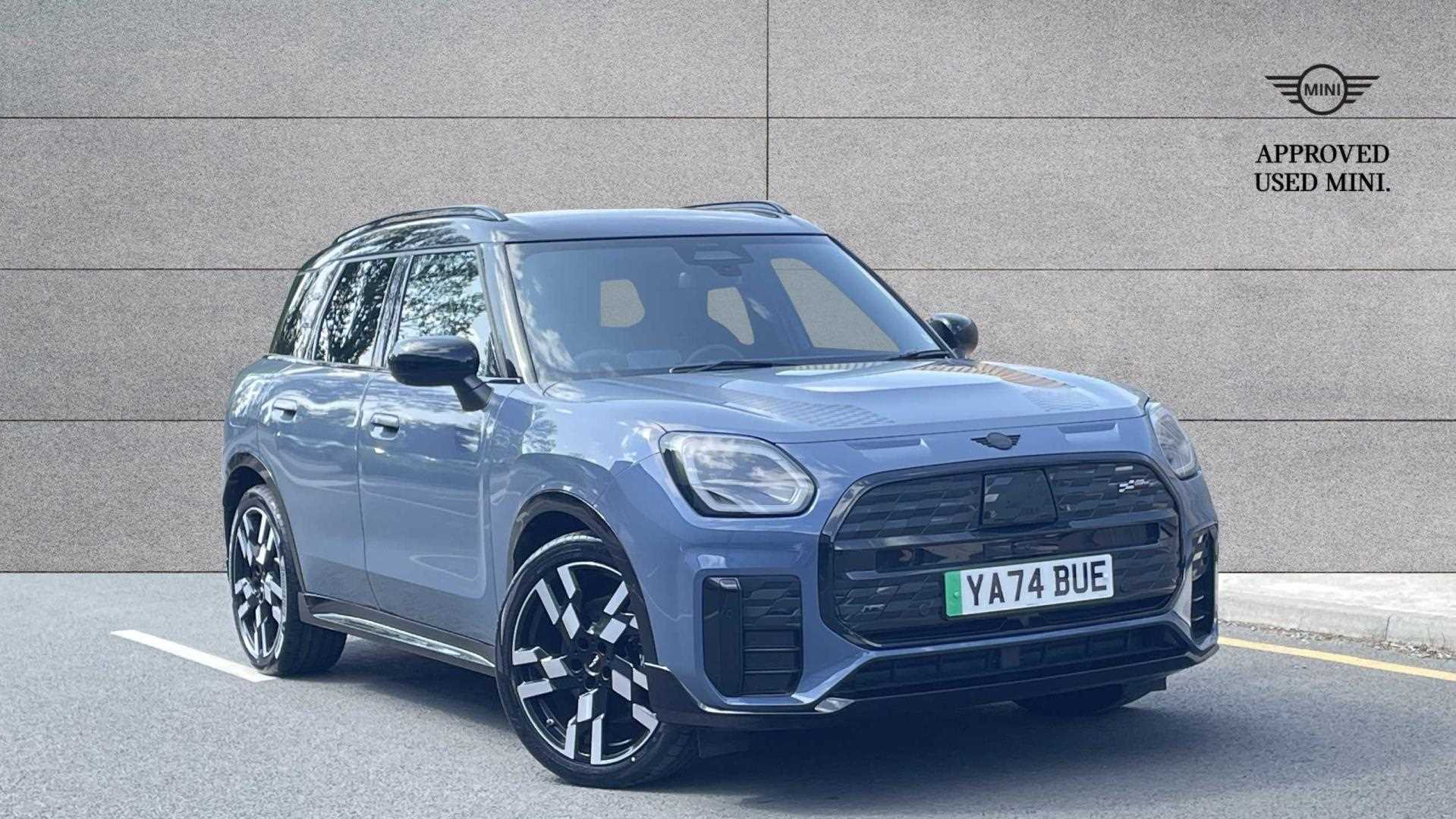 Main listing image - MINI Countryman