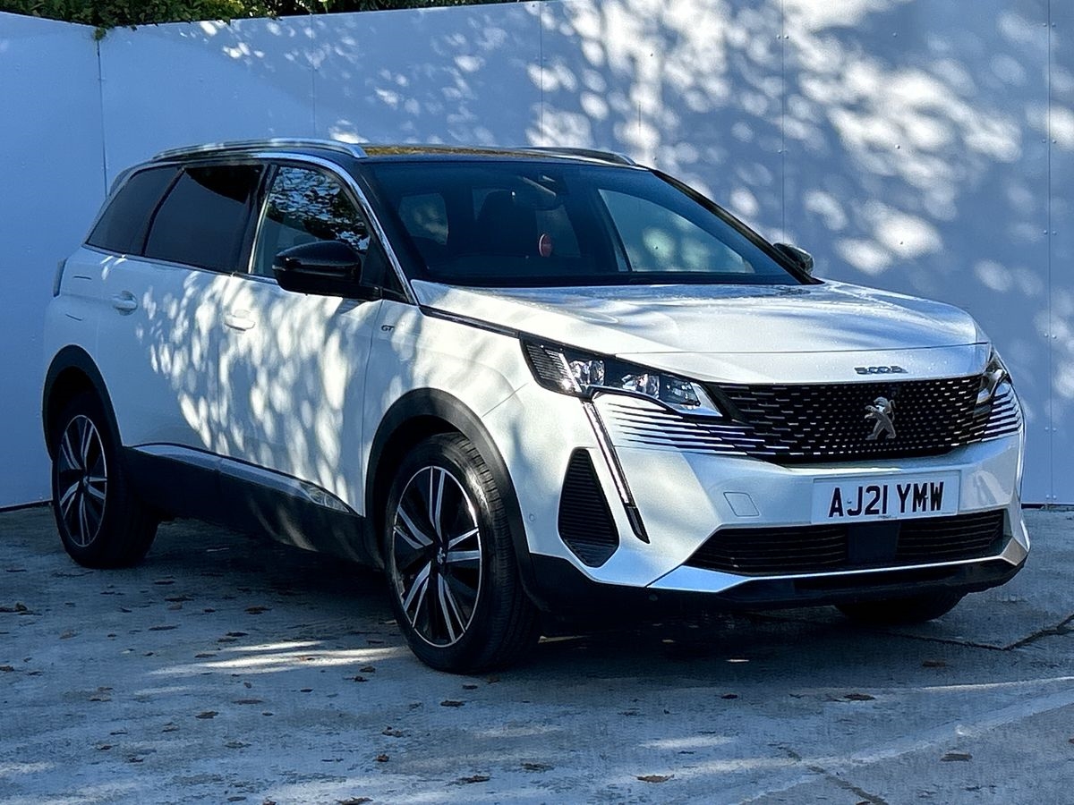 Main listing image - Peugeot 5008