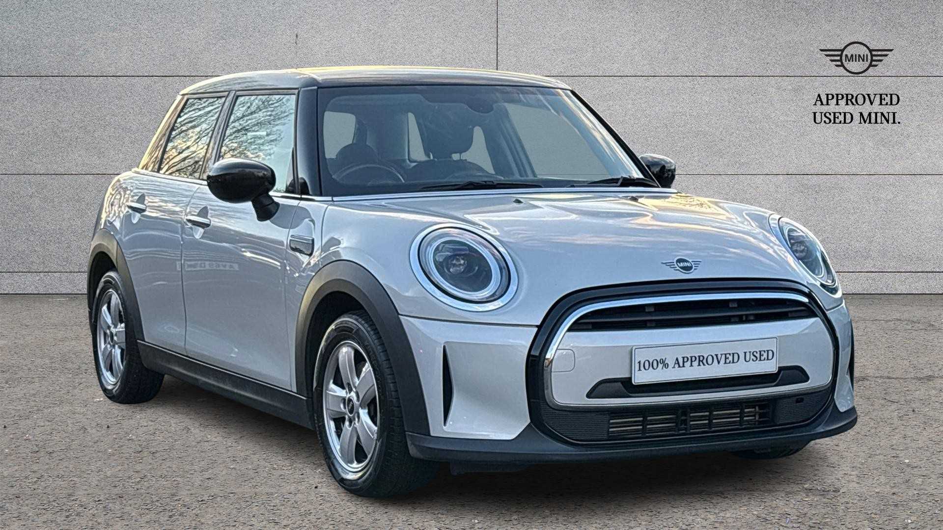 Main listing image - MINI Hatchback 5dr