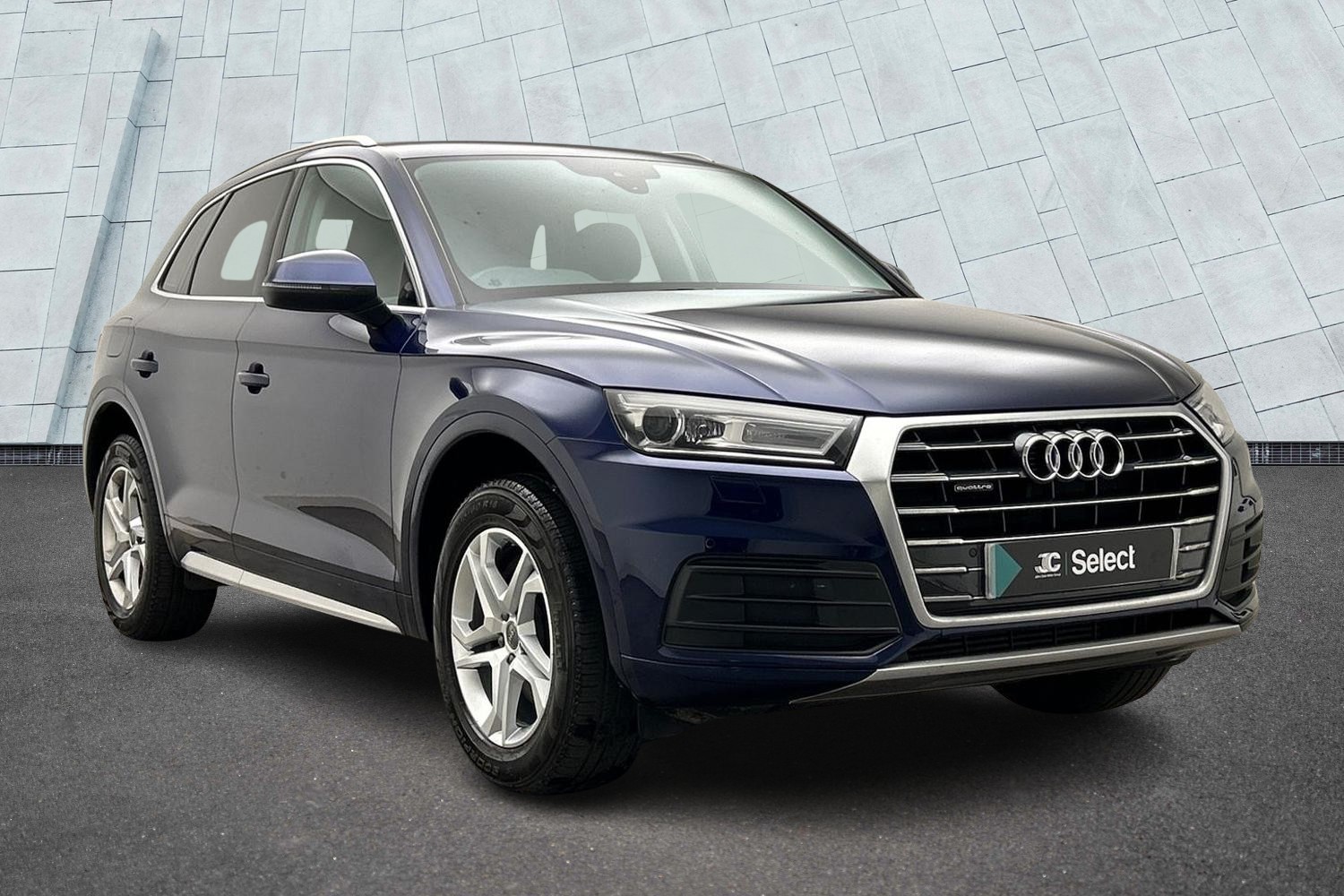 Main listing image - Audi Q5