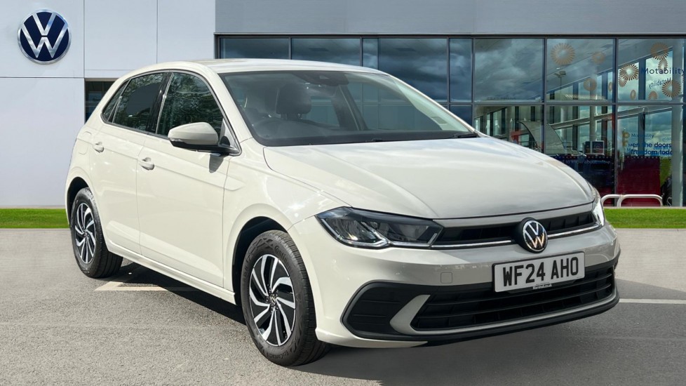 Main listing image - Volkswagen Polo