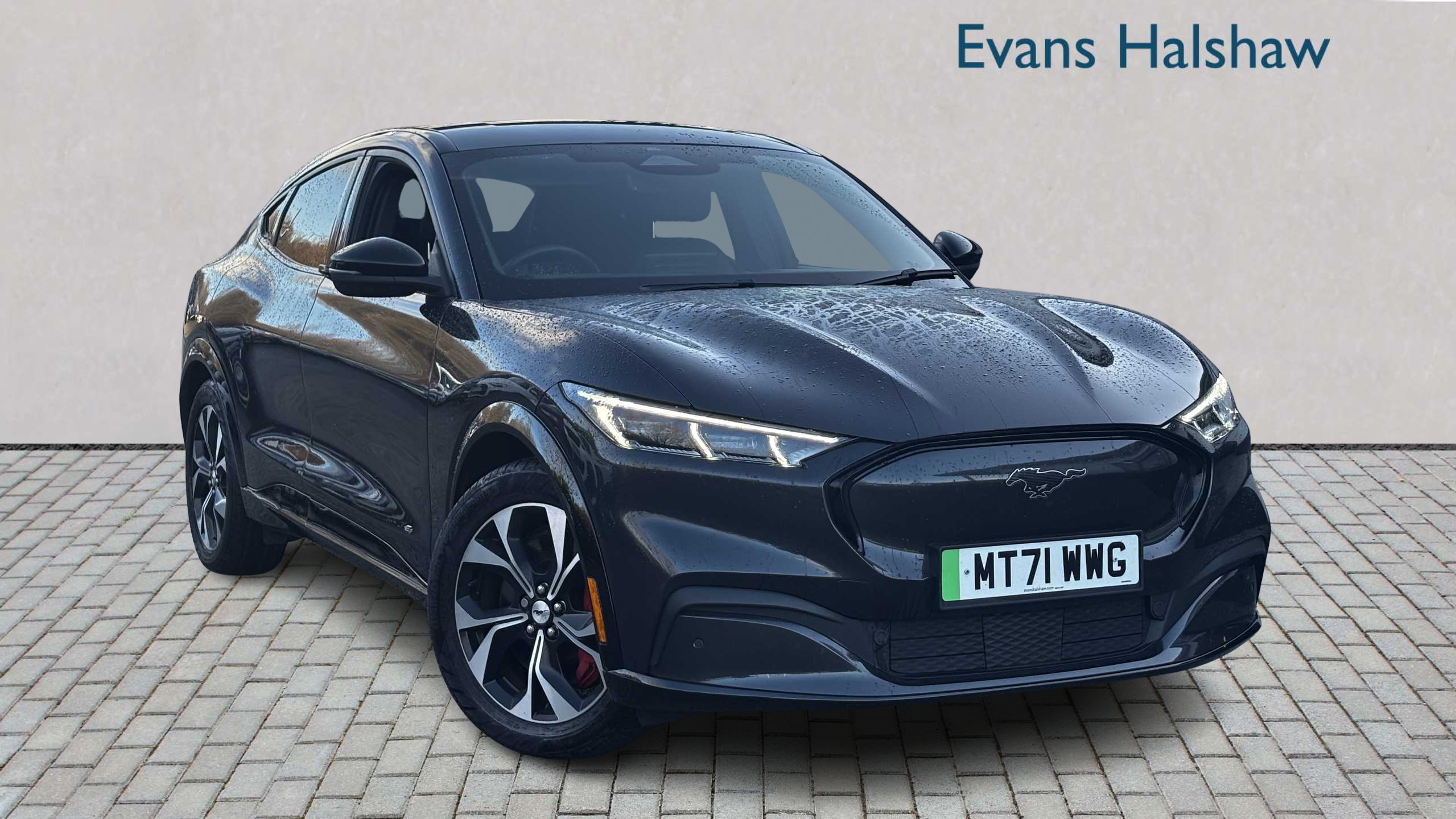 Main listing image - Ford Mustang Mach-E