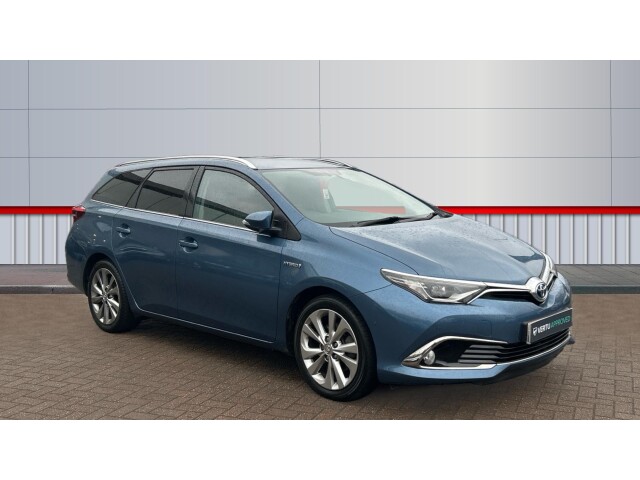 Main listing image - Toyota Auris Touring Sport