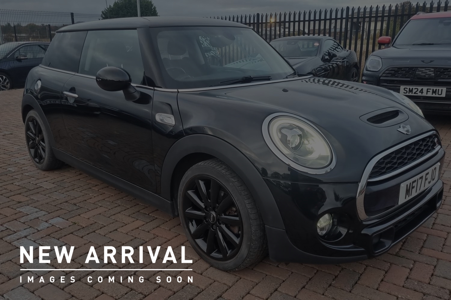 Main listing image - MINI Hatchback