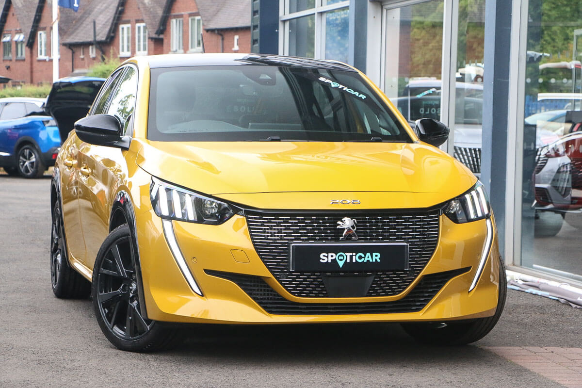 Main listing image - Peugeot 208