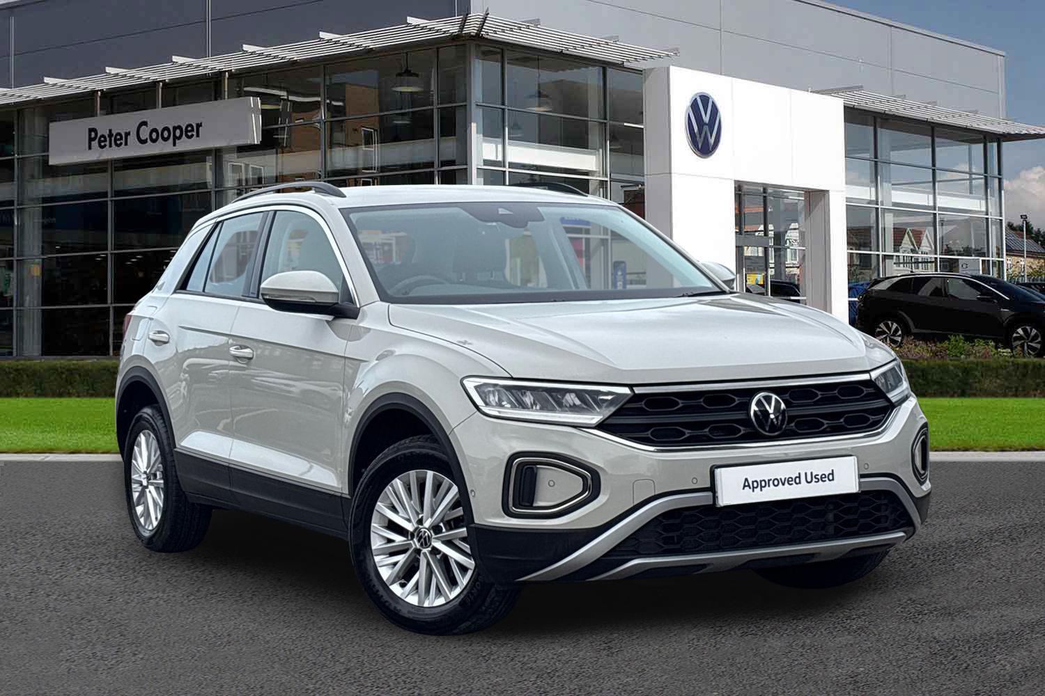 Main listing image - Volkswagen T-Roc