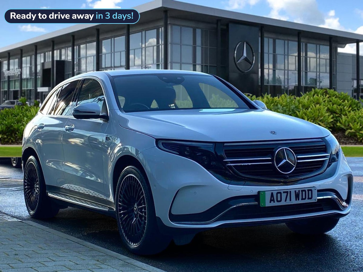 Main listing image - Mercedes-Benz EQC