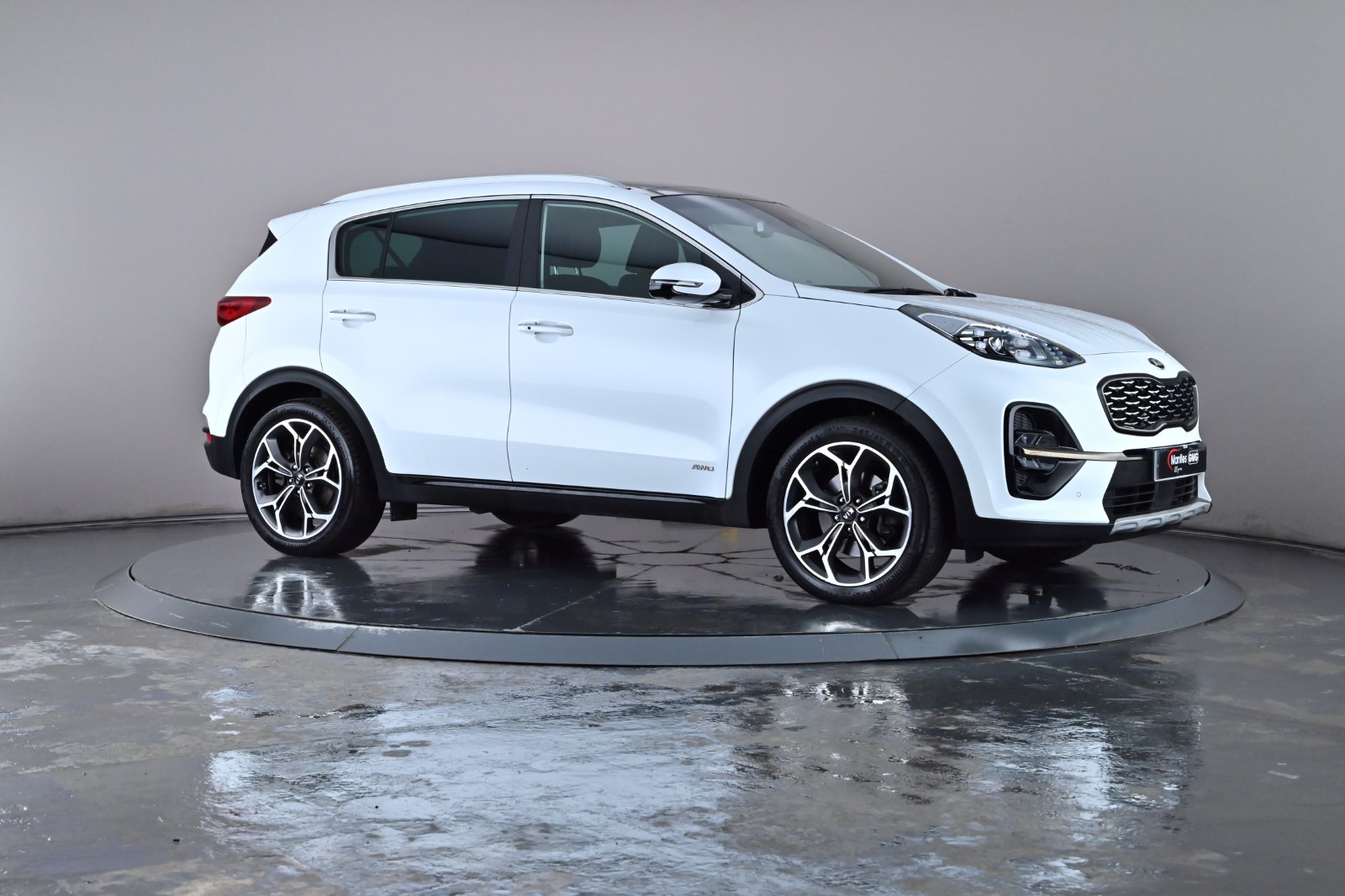 Main listing image - Kia Sportage