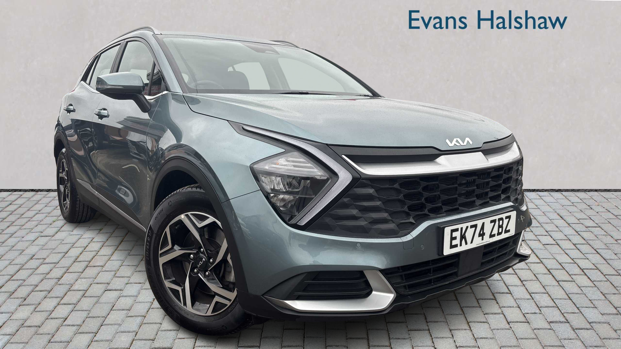 Main listing image - Kia Sportage