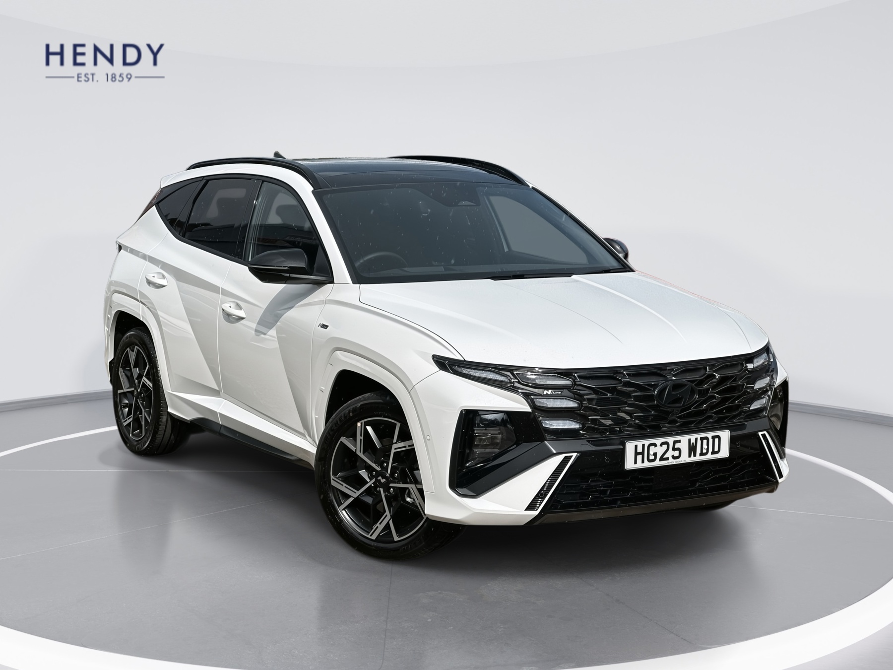 Main listing image - Hyundai Tucson