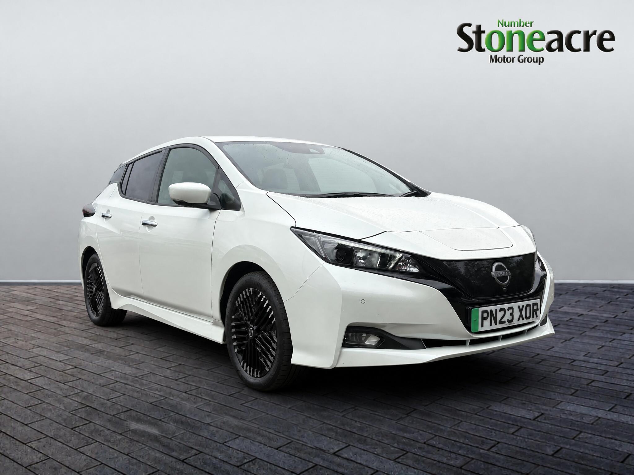 Main listing image - Nissan Leaf