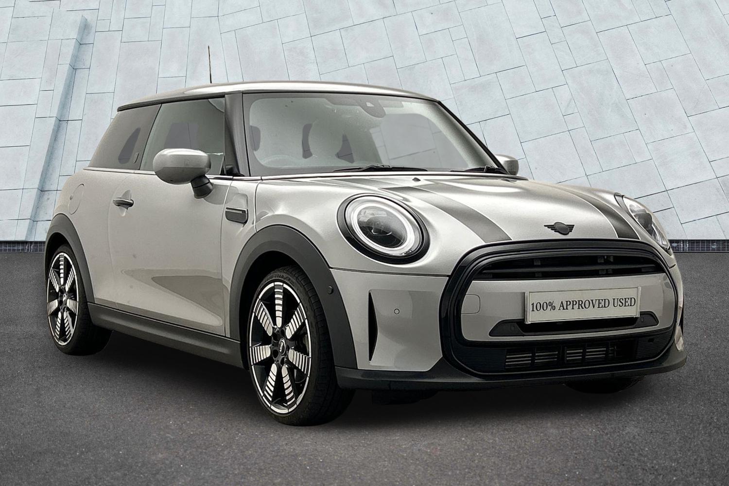 Main listing image - MINI Hatchback