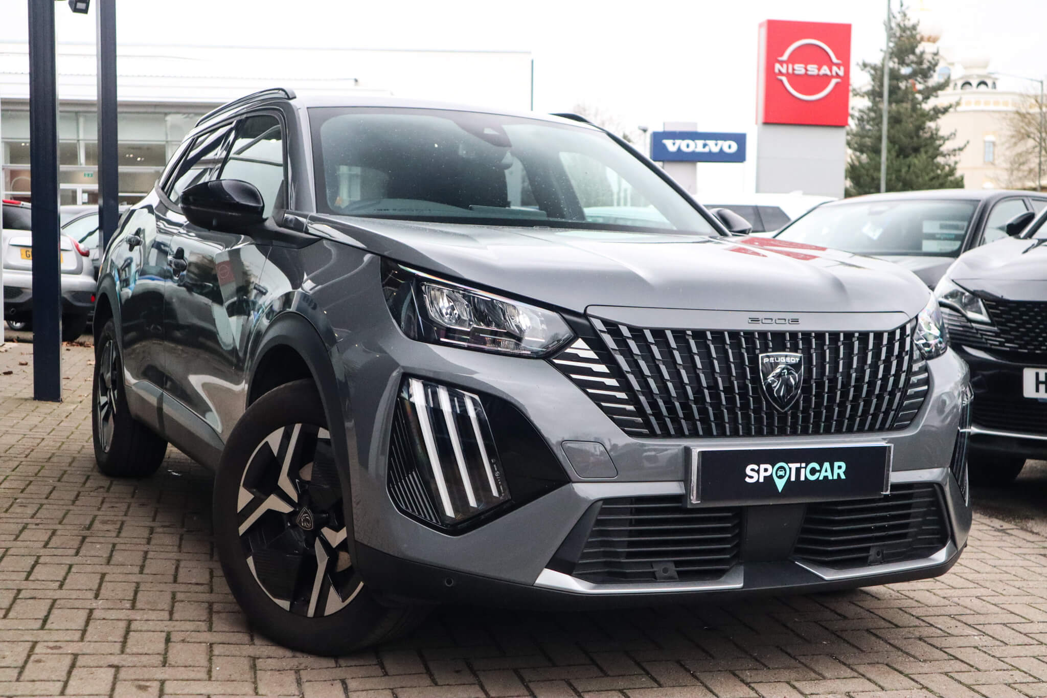 Main listing image - Peugeot 2008