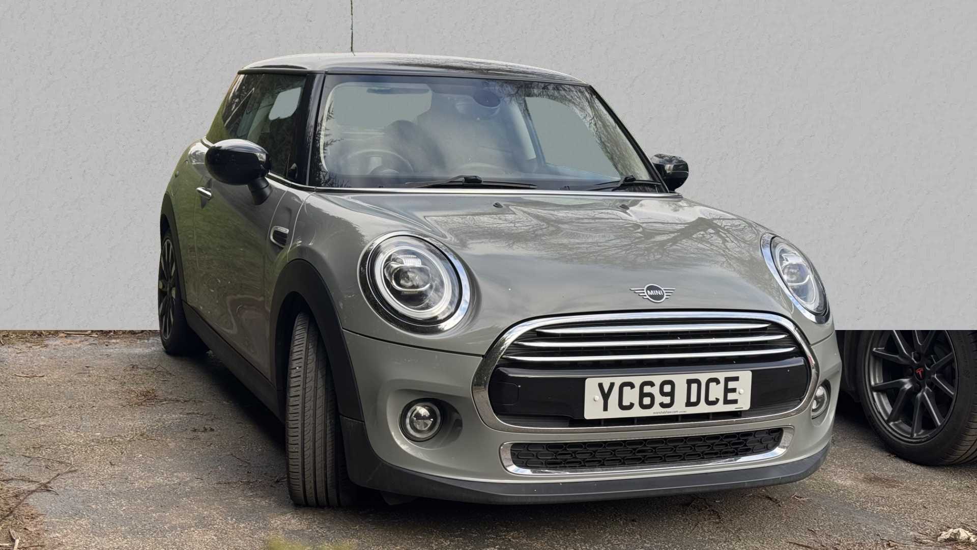 Main listing image - MINI Hatchback