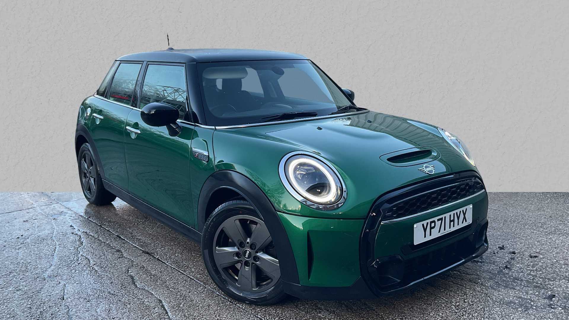 Main listing image - MINI Hatchback 5dr