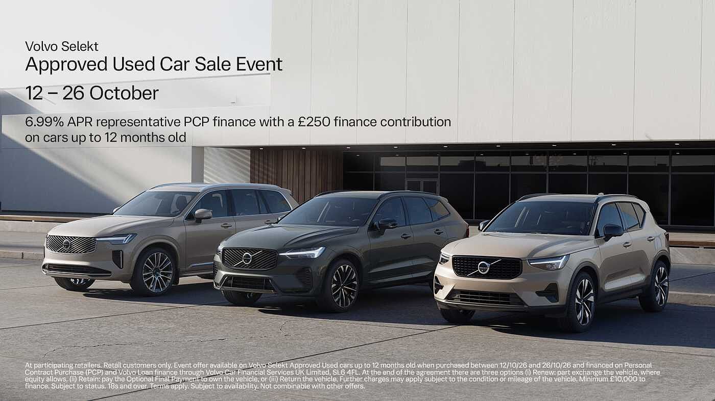Main listing image - Volvo XC40