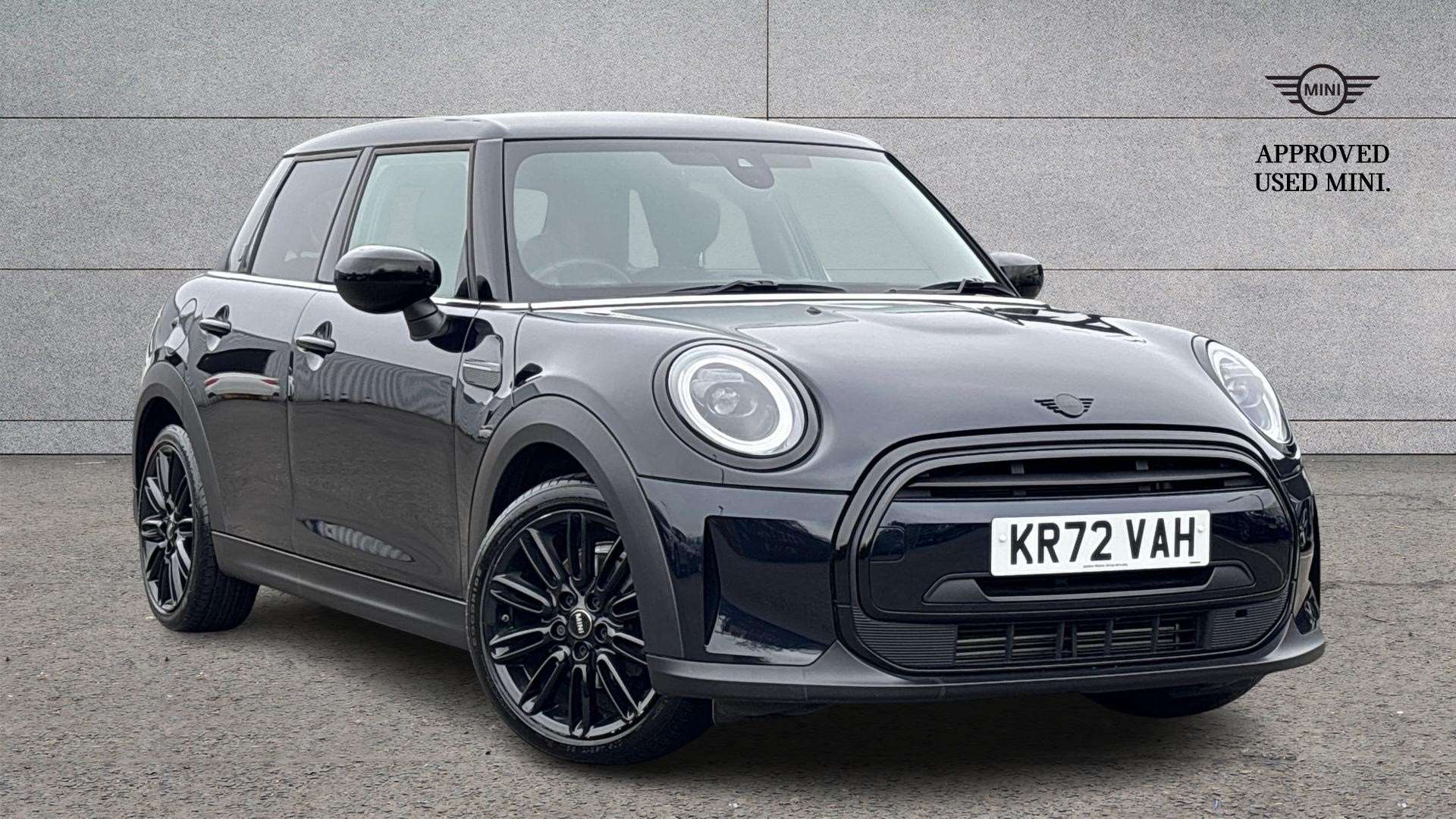 Main listing image - MINI Hatchback 5dr
