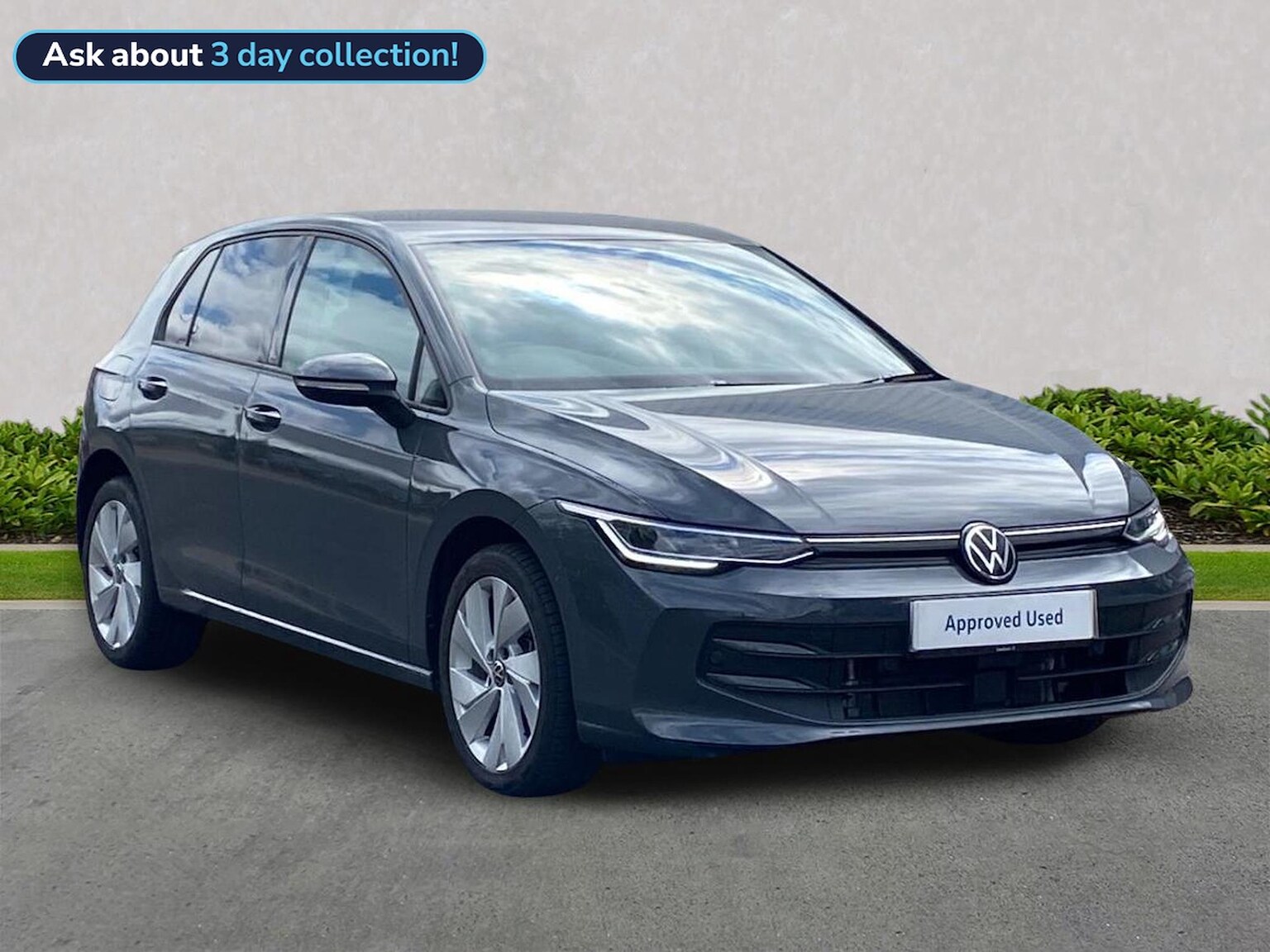 Main listing image - Volkswagen Golf