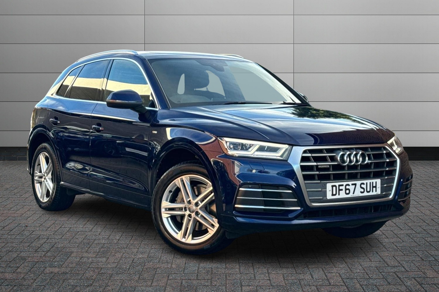 Main listing image - Audi Q5