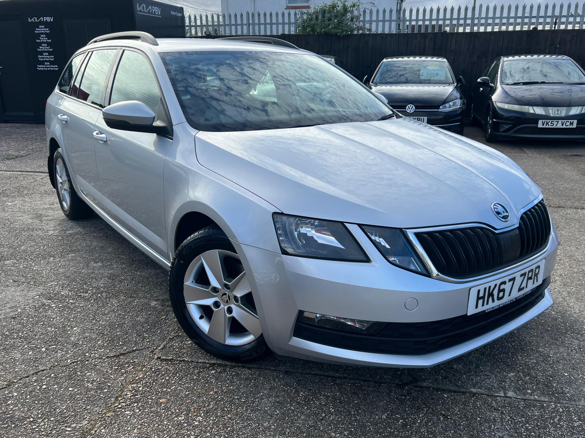 Main listing image - Skoda Octavia Estate
