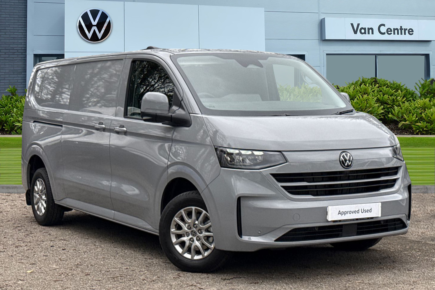 Main listing image - Volkswagen Transporter