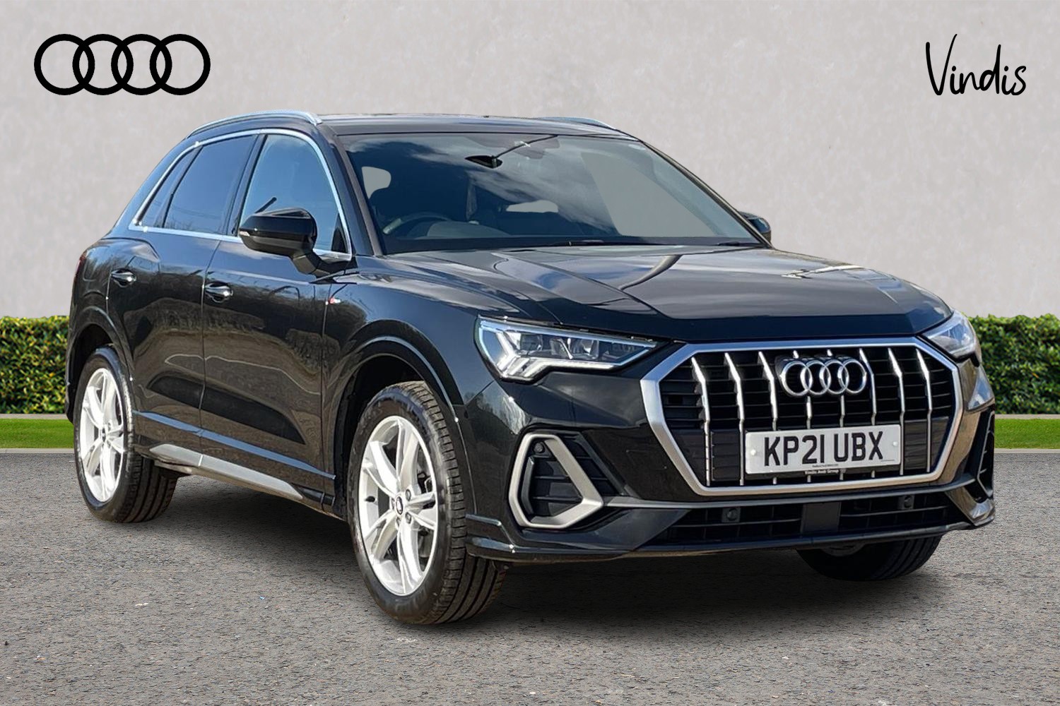 Main listing image - Audi Q3