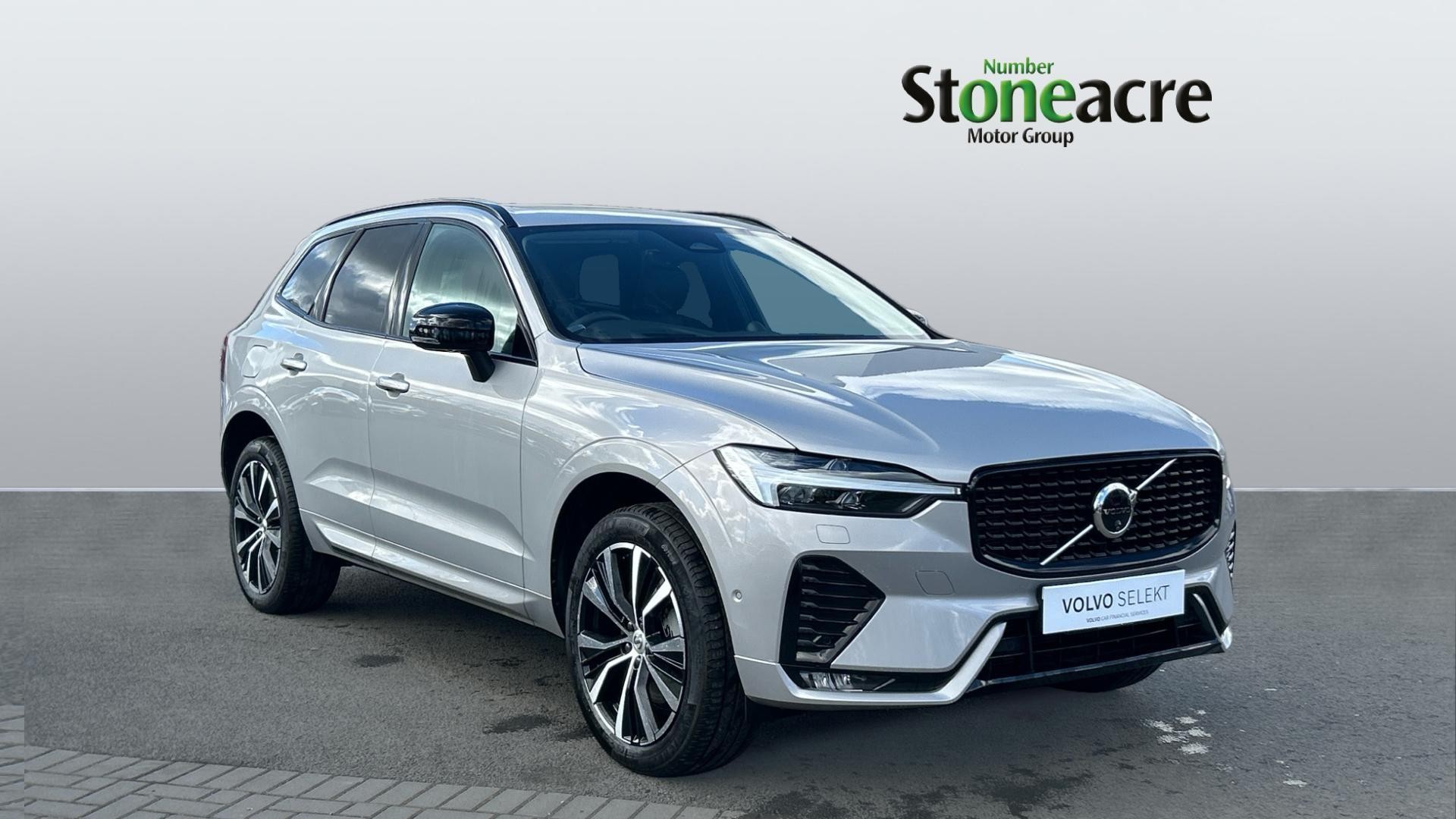 Main listing image - Volvo XC60