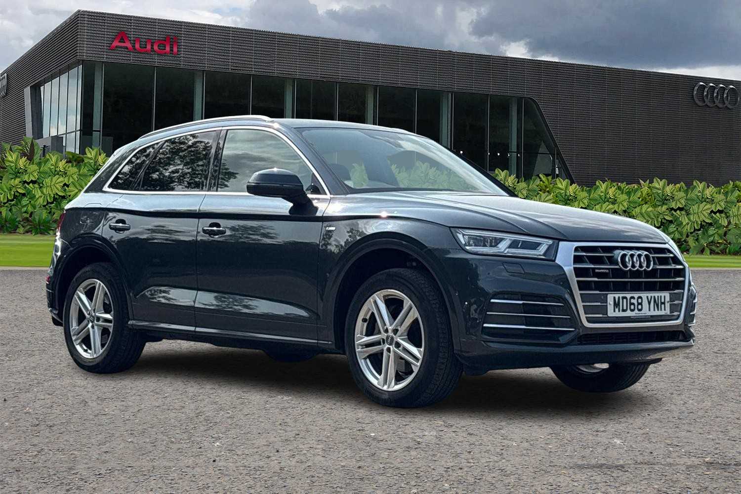 Main listing image - Audi Q5
