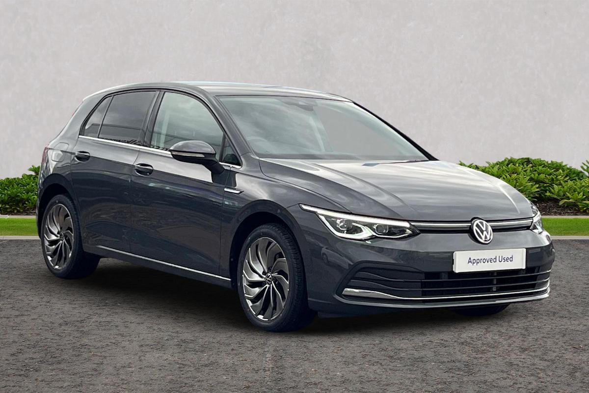 Main listing image - Volkswagen Golf