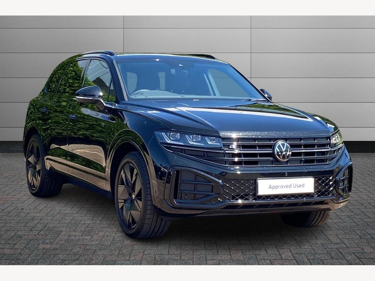 Main listing image - Volkswagen Touareg