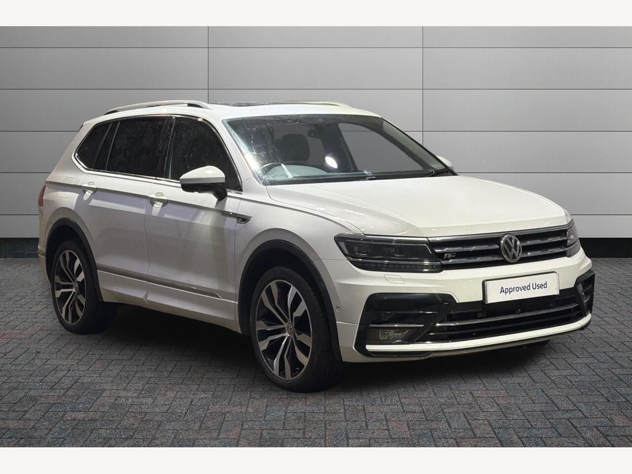 Main listing image - Volkswagen Tiguan Allspace