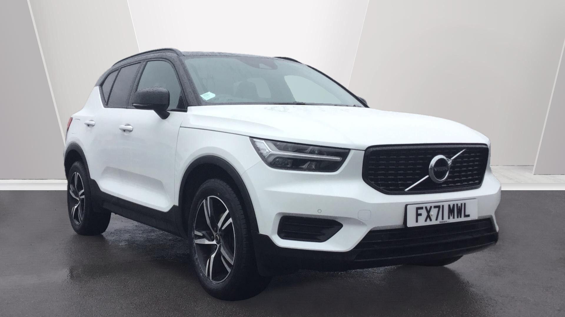 Main listing image - Volvo XC40
