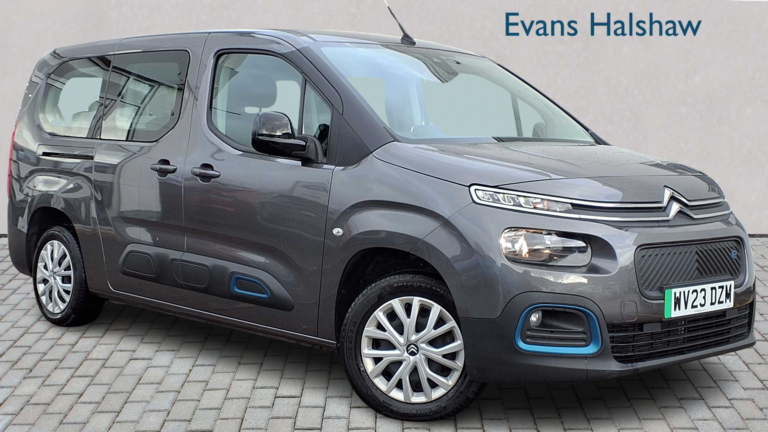 Main listing image - Citroen e-Berlingo