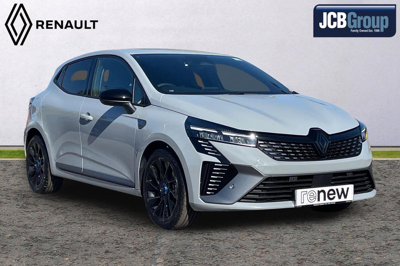 Main listing image - Renault Clio