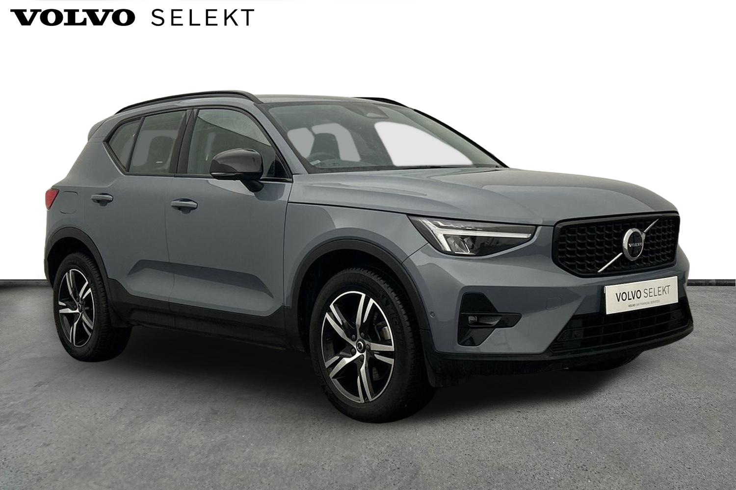 Main listing image - Volvo XC40