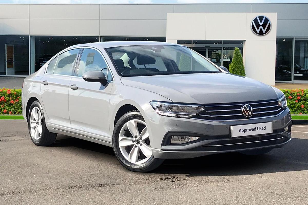 Main listing image - Volkswagen Passat