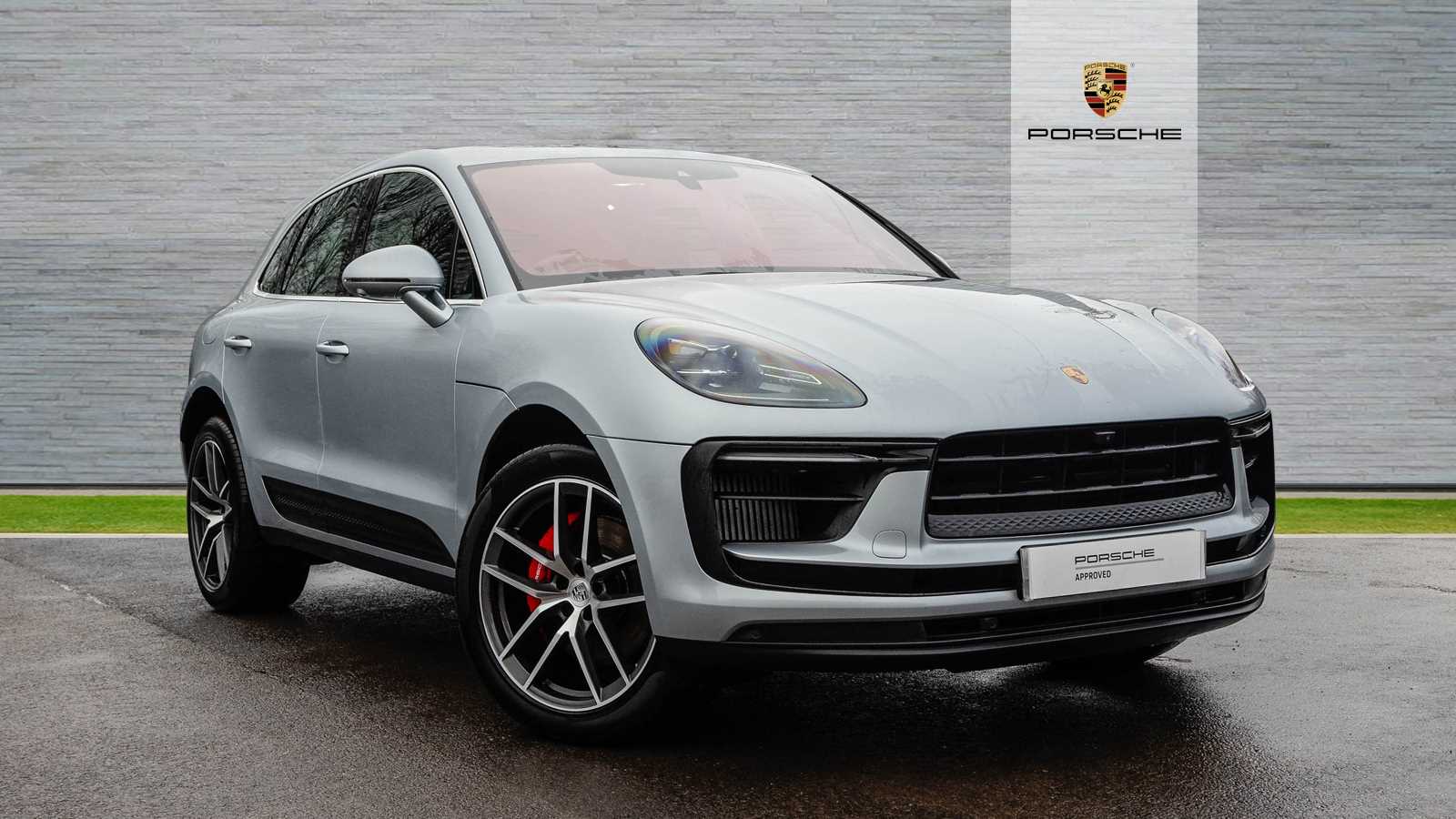 Main listing image - Porsche Macan