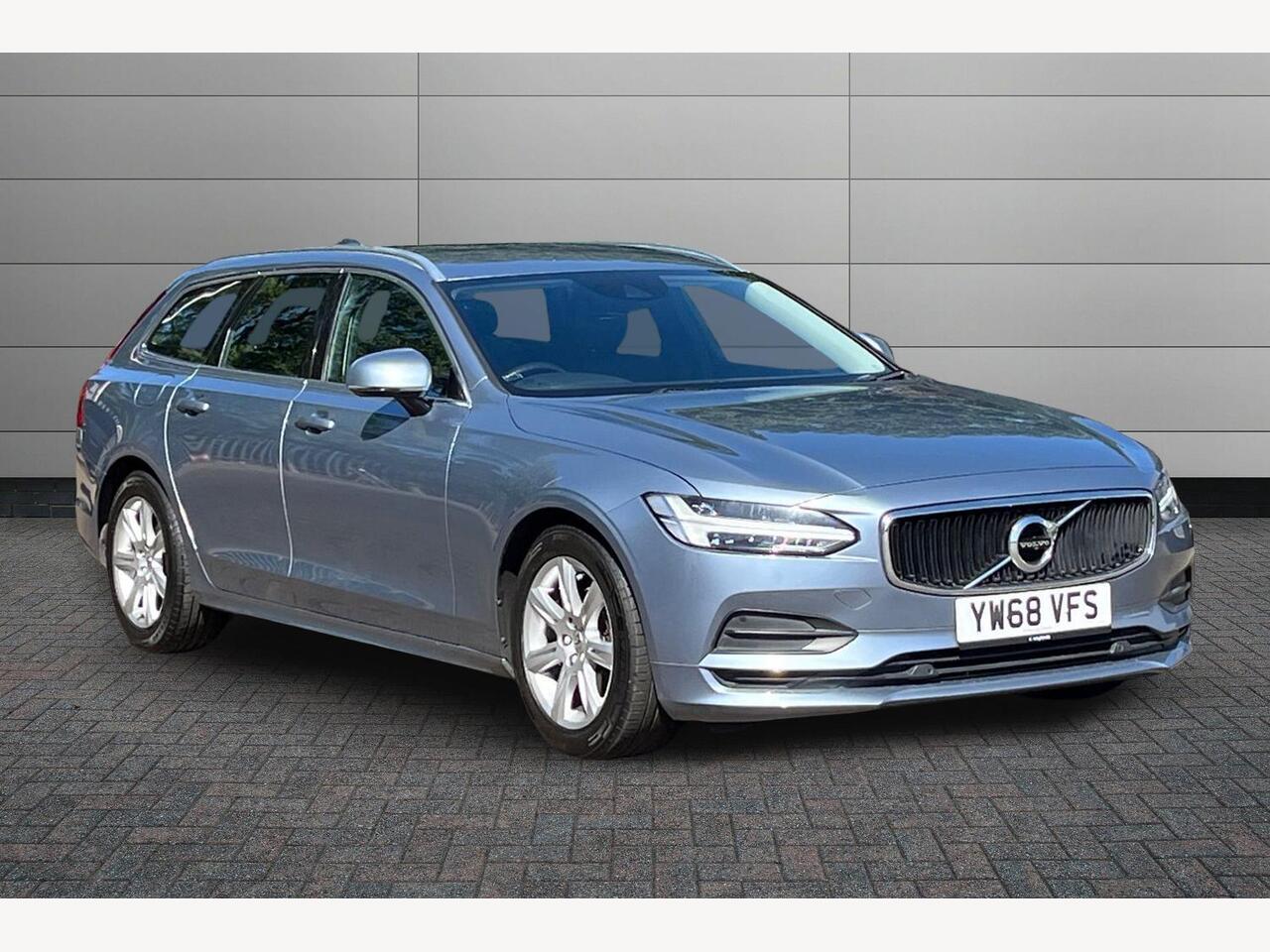 Main listing image - Volvo V90