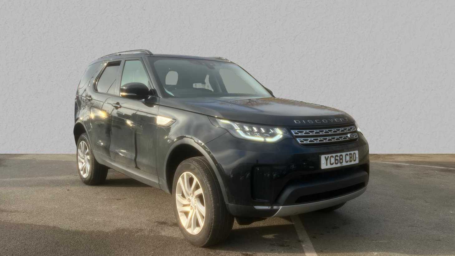 Main listing image - Land Rover Discovery