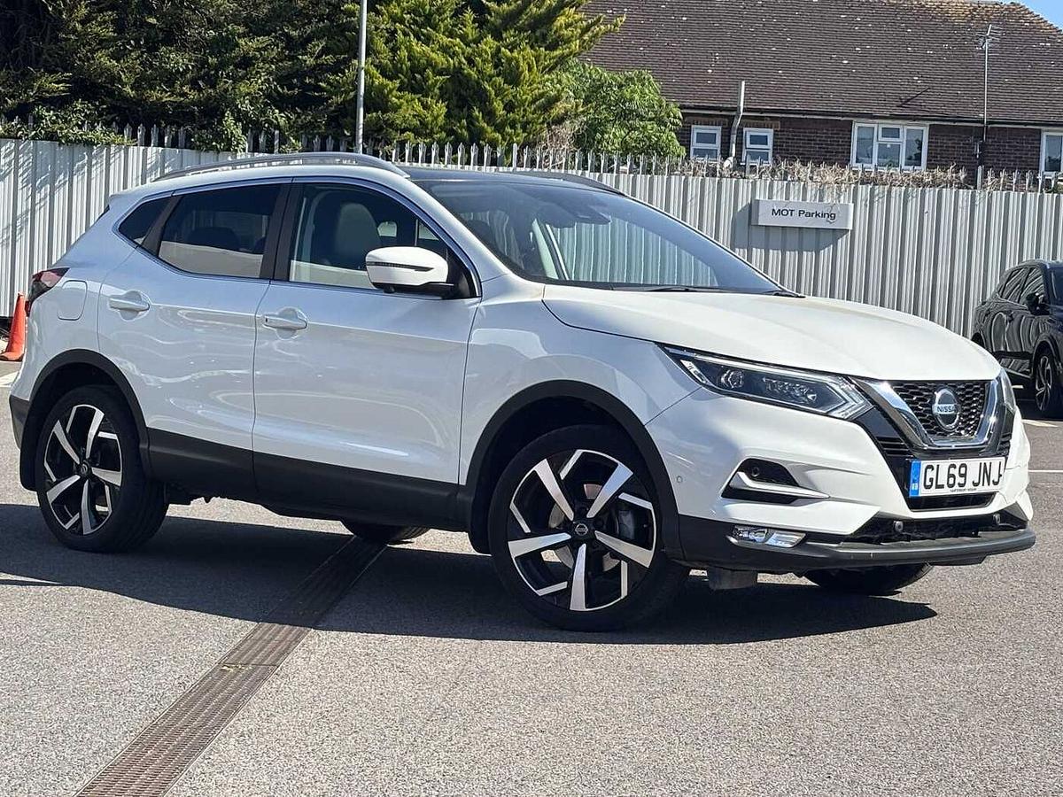 Main listing image - Nissan Qashqai